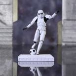 NEMESIS NOW STORMTROOPER BACK OF THE NET 17CM FIGURICA