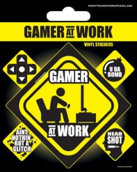 GAMER AT WORK VINYL NALEPKE PYRAMID