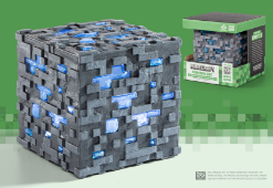 NOBLE COLLECTION – MINECRAFT – ILLUMINATING DIAMOND ORE