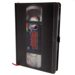 Pyramid STRANGER THINGS (VHS SEASON ONE) PREMIUM A5 beležka