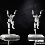 NEMESIS NOW STORMTROOPER CRANE KICK 20.5CM KIPEC