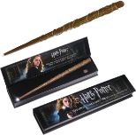 NOBLE COLLECTION - HARRY POTTER - WANDS - HERMIONE ILLUMINATING PALICA