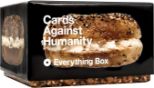 Card Against Humanity Everything Box - zabavne igralne karte