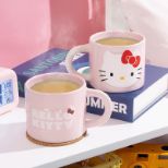 PALADONE HELLO KITTY EMBOSSED skodelica