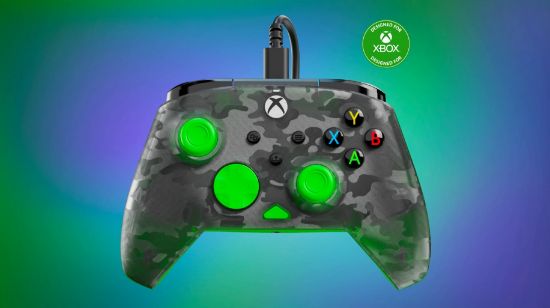 TURTLE BEACH XBOX REMATCH ŽIČNI KONTROLER CAMO ČRNO ZELENE BARVE