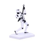 NEMESIS NOW Stormtrooper rock on! figurica
