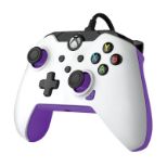 PDP XBOX ŽIČNI KONTROLER WHITE - KINETIC (PURPLE)