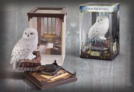 NOBLE COLLECTION Harry Potter magical creatures Hedwig figurica