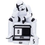 NEMESIS NOW STORMTROOPER WHAT A DAY PERPETUAL koledar 14CM
