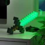 PALADONE Minecraft diamond sword namizna svetilka