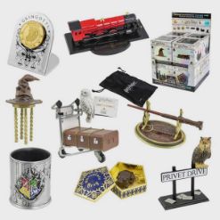 NOBLE COLLECTION Harry Potter Journey to Hogwarts assorted škatla presenečenja