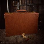CINEREPLICAS SUITCASE - NEWT SCAMANDER PREMIUM replika kovčka