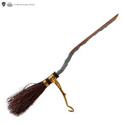 CINEREPLICAS: FIREBOLT BROOM - 2022 EDITION
