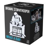 NEMESIS NOW STORMTROOPER WHAT A DAY PERPETUAL koledar 14CM