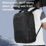 TIGERNU SCULPTOR NAHRBTNIK ZA PRENOSNI RAČUNALNIK 19" ČRN