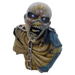 NEMESIS NOW Iron Maiden Piece of Mind doprsni kip dekorativna škatlica