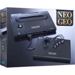 NEOGEO AES+ konzola