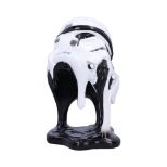 NEMESIS NOW Stormtrooper Too Hot to Handle figurica
