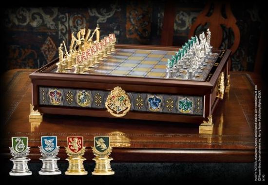NOBLE COLLECTION Harry Potter Quidditch šah