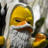 MERCHANDISE SARUMAN TUBBZ