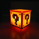 PALADONE Super Mario question block namizna svetilka