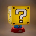 PALADONE Super Mario icon namizna svetilka