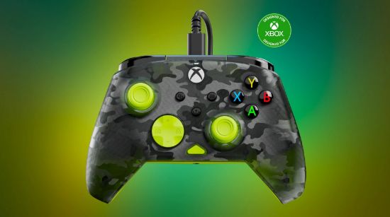 TURTLE BEACH XBOX REMATCH ŽIČNI KONTROLER CAMO ČRNO RUMENE BARVE
