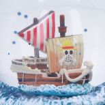NEMESIS NOW ONE PIECE GOING MERRY snežna krogla