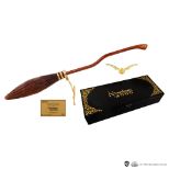 CINEREPLICAS: Harry Potter - Nimbus 2000 junior limited edition replika metle