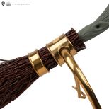 CINEREPLICAS: Harry Potter - Firebolt 2022 limited edition replika metle