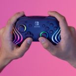 PDP SWITCH 2 & 1 BREZŽIČNI KONTROLER AFTERGLOW WAVE - VIJOLIČNE BARVE