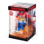 NOBLE COLLECTION - TRANSFORMERS - OPTIMUS PRIME DIORAMA
