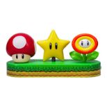 PALADONE Super Mario icons namizna svetilka
