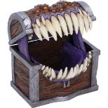 NEMESIS NOW Dungeons & Dragons mimic dice box dekorativna škatlica