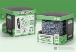NOBLE COLLECTION Minecraft Illuminating diamond ore replika