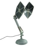 PALADONE Star Wars TIE fighter prilagodljiva namizna svetilka