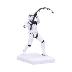 NEMESIS NOW STORMTROOPER WHAT A CATCH figura 16.5CM