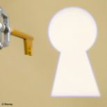 KINGDOM HEARTS LIGHT UP KEYBLADE - KINGDOM KEY VER. 2 - ključ svetilka
